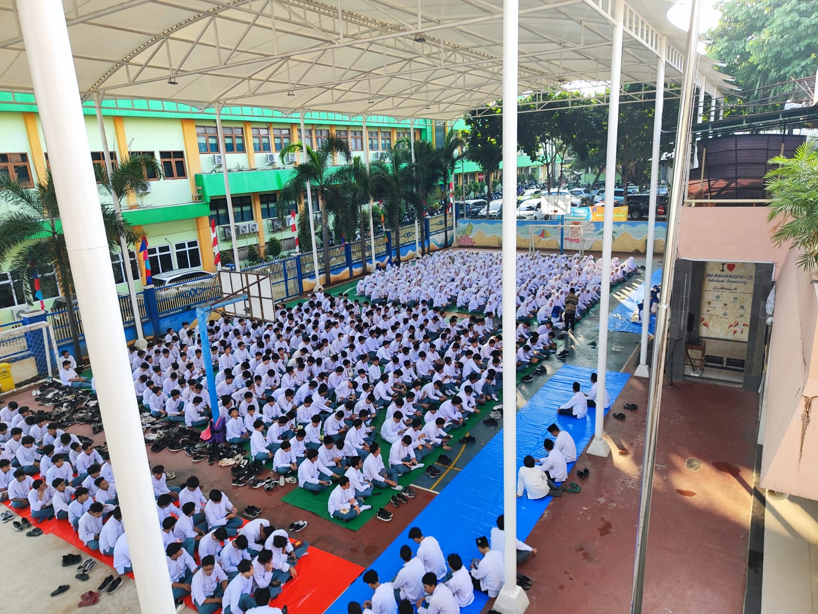 Tadarus kolosal dan pembinaan keislaman